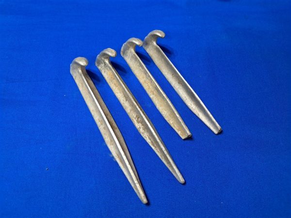 tent-stake-wwi world-war-one-tent-stake set-of-4-aluminum-2nd-pattern-cast-aluminum