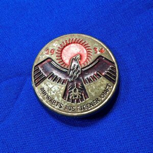 german-world-war-two-rising-sun-people-third-reich-1934-original-pin-variation-date