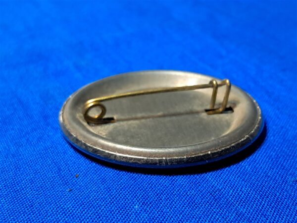 vietnam-war-period-button-stick-clothing-for-the-missing-in-action-or-prisoners-still-being-held