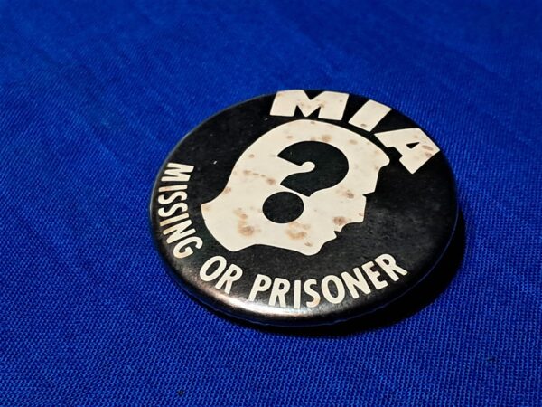vietnam-war-period-button-stick-clothing-for-the-missing-in-action-or-prisoners-still-being-held