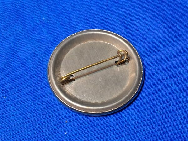 vietnam-war-period-button-stick-clothing-for-the-missing-in-action-or-prisoners-still-being-held