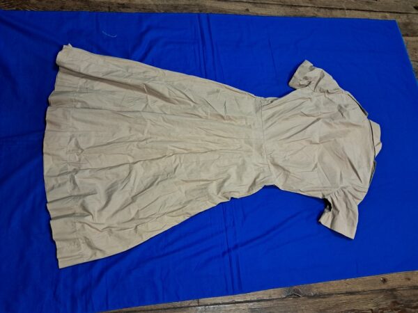 korean-war-era-1951-dated-duty-dress-for-wac-njrse-unissued-taupe-color-with-original-tag