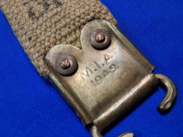 world-war-two-british-dated-unit-marked-unissued-india-enfield-rifle-sling-web