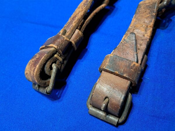 german-world-war-two-medic-field-leather-box-case-strap-set-with-clips-and-buckles