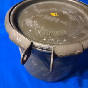 korean-war-1952-dated-reusable-shipping-container-for-instruments-and-field-scopes