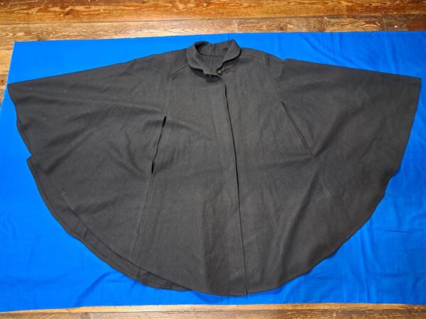 world-war-two-nurses-naval-officers-enlisted-wool-cape-blue-tailor-made-heavy-construction