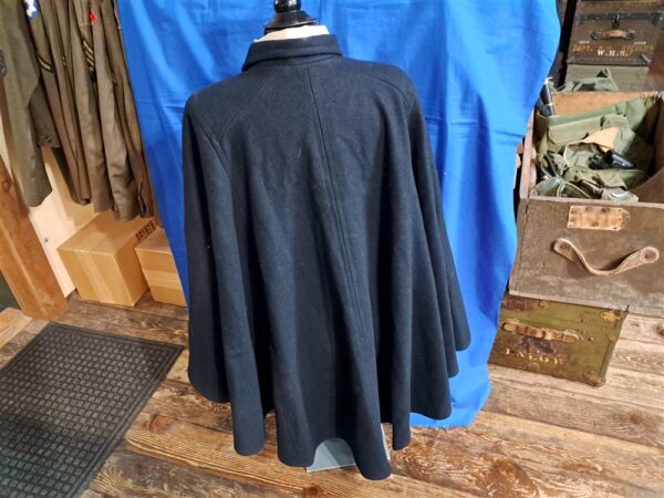 world-war-two-nurses-naval-officers-enlisted-wool-cape-blue-tailor-made-heavy-construction