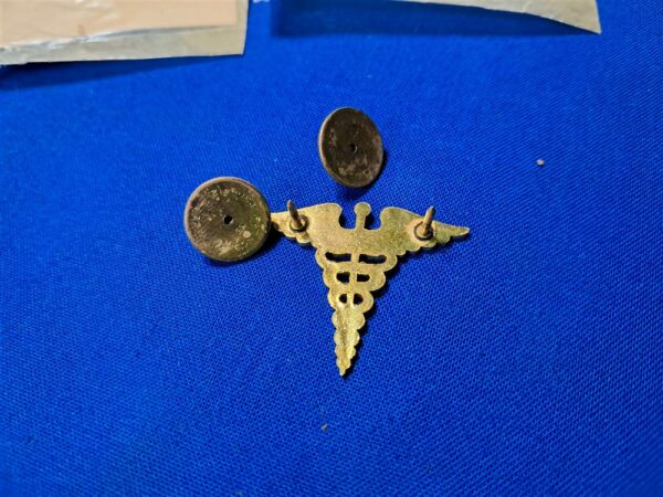 world-war-two-doctors-medical-collar-insignia-set-in-the-original-packages-for-dress-uniform