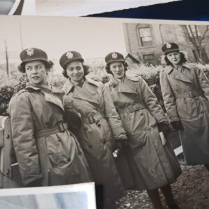 photo-world-wr-two-nurses-britain-jewish-hospital-with-parachute-gear-on-training-field-gear-marching-time-out-35-total