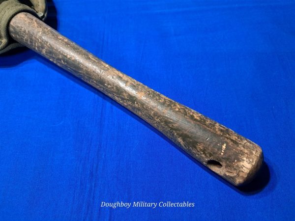 viertnam-war-era-entrenching-tool-shovel-with-the-carrying-case-1966-1960-dated-used