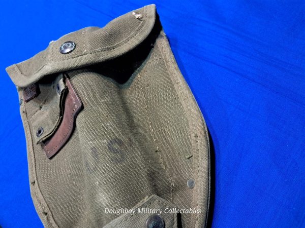 viertnam-war-era-entrenching-tool-shovel-with-the-carrying-case-1966-1960-dated-used