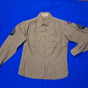 world-war-two-womans-army-corps-shirt-field-wool-type-with-patches-excellent-condition-larger-size