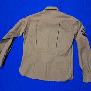 world-war-two-womans-army-corps-shirt-field-wool-type-with-patches-excellent-condition-larger-size