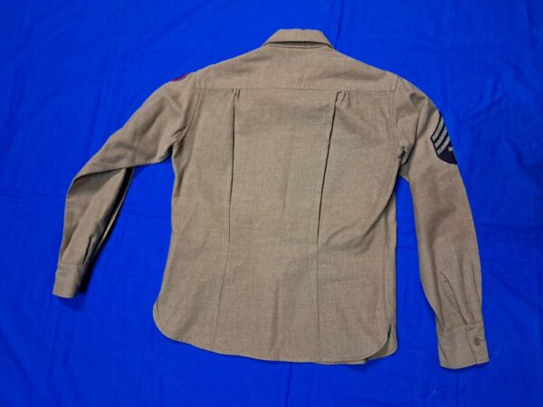 world-war-two-womans-army-corps-shirt-field-wool-type-with-patches-excellent-condition-larger-size