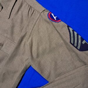 world-war-two-womans-army-corps-shirt-field-wool-type-with-patches-excellent-condition-larger-size