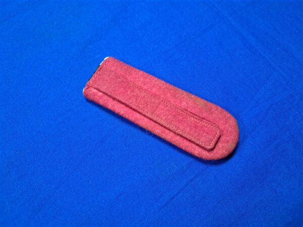world-war-two-german-fire-shulder-straps-police-pink-with-bullion-and-black-top-nco