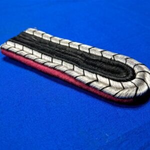world-war-two-german-fire-shulder-straps-police-pink-with-bullion-and-black-top-nco