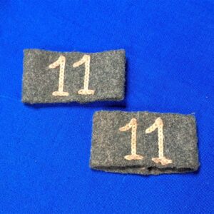 world-war-two-german-shoulder-board-slip-on-regimental-numbers-infantry-white-chain-stitched-on-wool