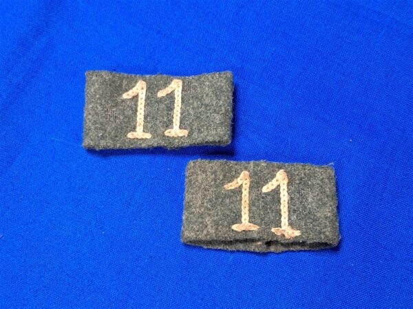 german-strap-slip world-war-two-german-shoulder-board-slip-on-regimental-numbers-infantry-white-chain-stitched-on-wool