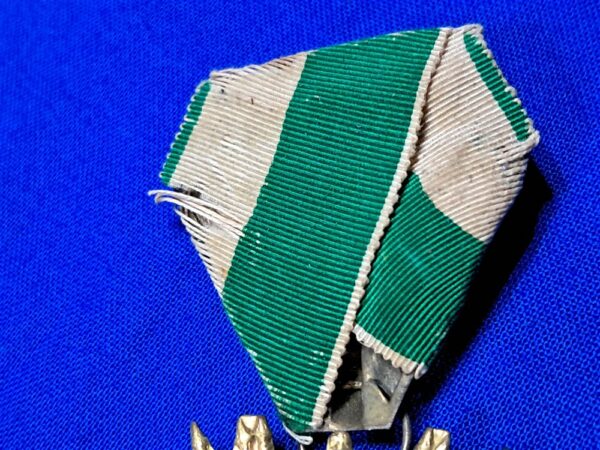 german-pre-world-war-one-veterans-membership-medal-saxon-local-town-with-ribbon-green-white-added-town-plate