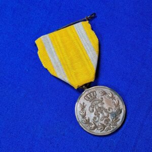 german-world-war-one-saxon-merit-medal-yellow-white-ribbon-august-original