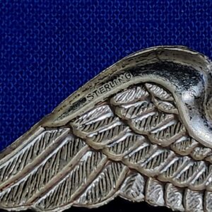korean-war-era-gemsco-manufactured-naval-visor-cap-eagle-in-sterling-and-gold-excellent-details