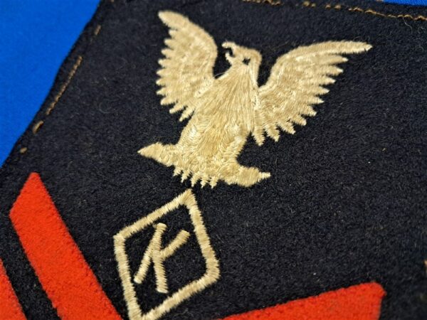 late-1940-era-naval-chevron-insignia-rank-with-k-in-triangle-for-chemical-warfare-specialist-and-dark-blue-wool-white-eagle