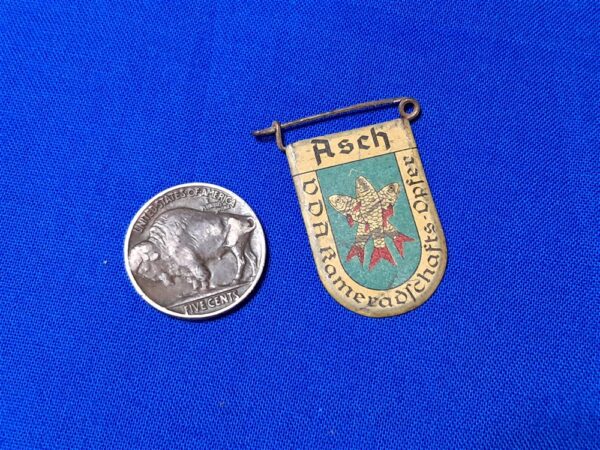 german-world-war-two-german-support-pin-from-the-czech-town-of-asch
