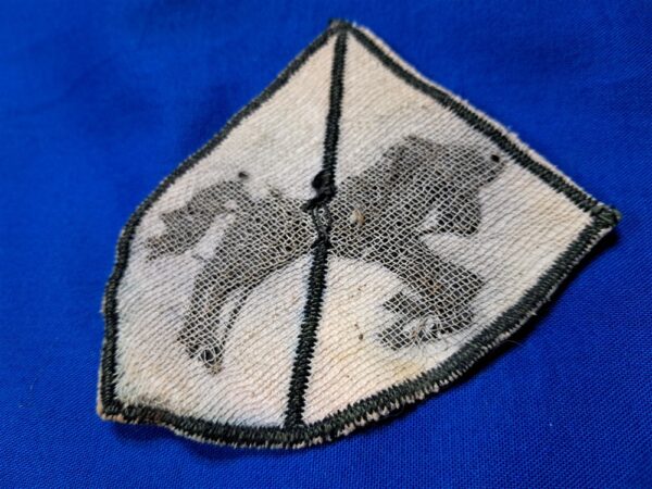 vietnam-war-theater made 11th-armored-cavalry-regiment-cor-patch-with-horse-hand-embroidered-excellent