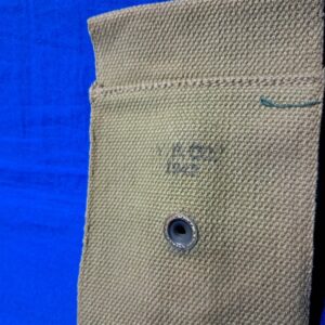 world-war-two-mint-unissued-m-1911-magazine-clip-pouch-1942-dated-for-pistol-belt