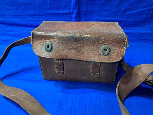 japanese-field-walkie-talkie-transceiver-with-carry-leather-case-and-strap-rare-missing-part-model-96-4