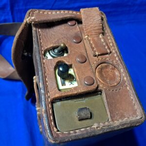 japanese-field-walkie-talkie-transceiver-with-carry-leather-case-and-strap-rare-missing-part-model-96-4