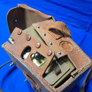 japanese-field-walkie-talkie-transceiver-with-carry-leather-case-and-strap-rare-missing-part-model-96-4