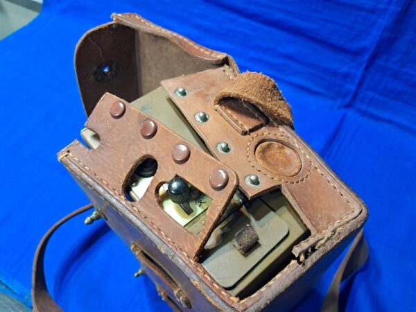 japanese-field-walkie-talkie-transceiver-with-carry-leather-case-and-strap-rare-missing-part-model-96-4