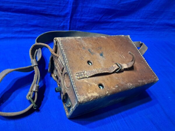 japanese-field-walkie-talkie-transceiver-with-carry-leather-case-and-strap-rare-missing-part-model-96-4