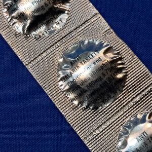 vietnam-war-medical-tablets-pill-for-anti-malaria-contraction-in-the-jungle-set-of-3-in-foil