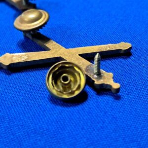 world-war-two-officers-artillery-collar-insignia-meyer-made-screw-back-early-design-matched-set