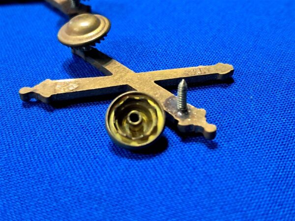 world-war-two-officers-artillery-collar-insignia-meyer-made-screw-back-early-design-matched-set