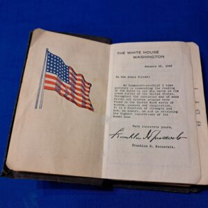 wrold-war-two-new-testiment-bible-by-gidions-dated-1941-early-pre-war-issue-pocket-size