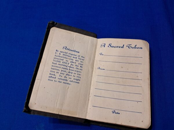 wrold-war-two-new-testiment-bible-by-gidions-dated-1941-early-pre-war-issue-pocket-size