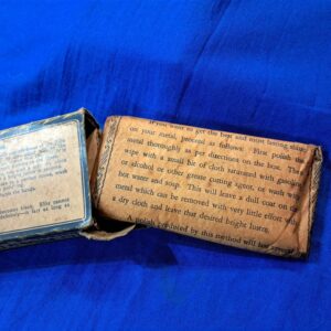 world-war-two-original-box-of-blitz-metal-polishing-compund-on-cloth-in-package-unopened-buttons