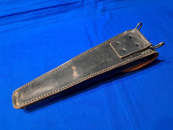 british-world-war-two-leather-grenade-launcher-spiget-pouch-late-for-44-pattern-with-1910-hooks