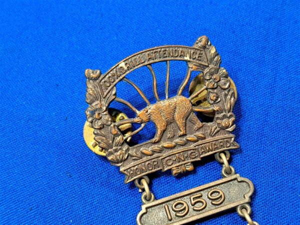 cali-state-national-guard-california-attendance-medal-for-drill-in-3-years-early-1960s