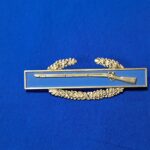 korean-war-era-volupte-manufactured-combat-infantry-badge-in-sterling-silver-with-original-clutches