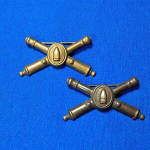 world-wr-one-officers-coastal-artillery-collar-insignia-bronzed-matched-set