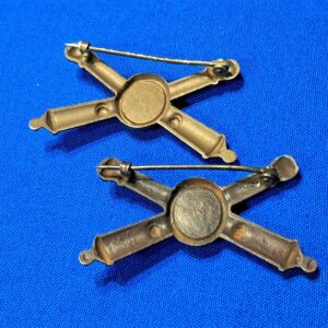 world-wr-one-officers-coastal-artillery-collar-insignia-bronzed-matched-set