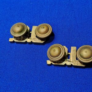world-war-two-1930-late-colorado-officers-collar-insignia-by-meyer-screw-back-variation