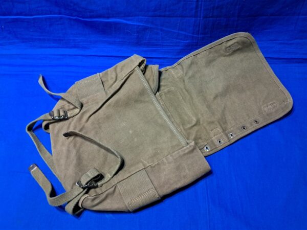 vietnam-war-m-56-combat-light-pack-for-strap-system-dated-60-light-only-use-excellent-condition