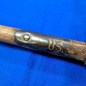 world-war-two-shovel-m-1910-pattern-early-with-used-cover-1943-dated-t-handle-type