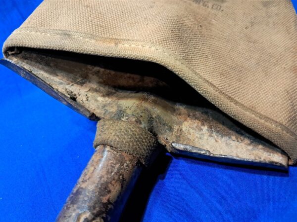 world-war-two-shovel-m-1910-pattern-early-with-used-cover-1943-dated-t-handle-type